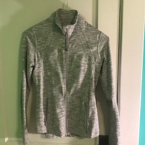 NEVER WORN LULULEMON DEFINE JACKET!